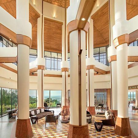 Doubletree By Hilton Goa - Panaji Hotel Kültér fotó