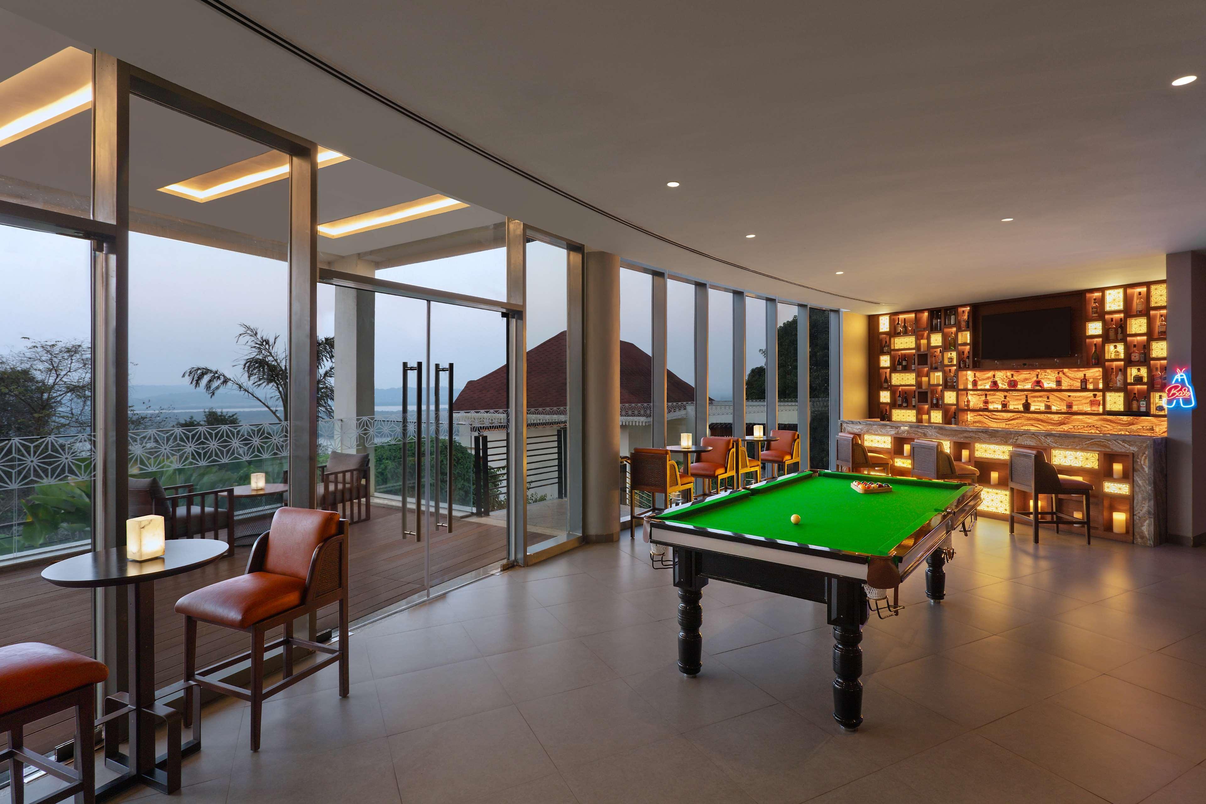 Doubletree By Hilton Goa - Panaji Hotel Kültér fotó