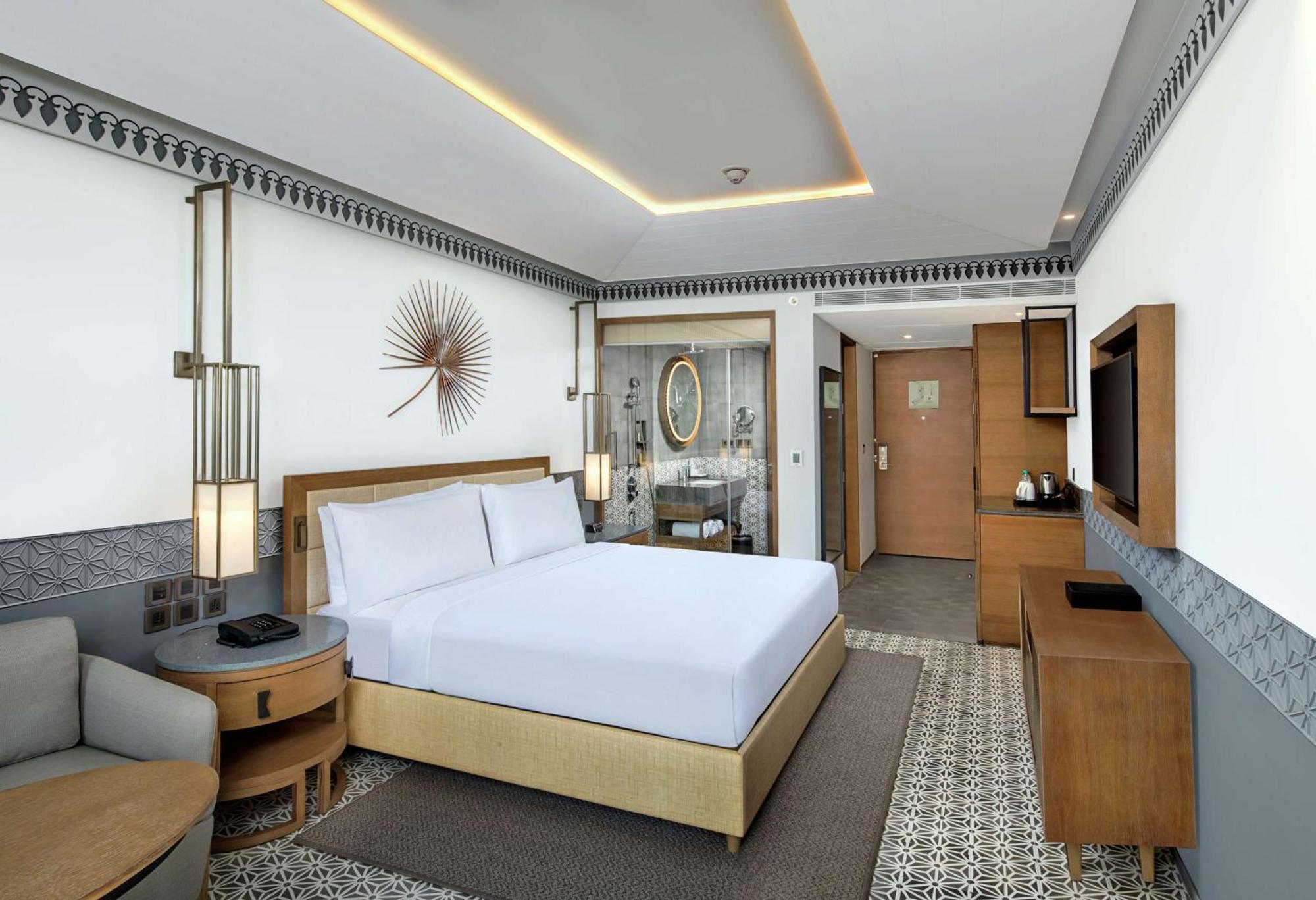 Doubletree By Hilton Goa - Panaji Hotel Kültér fotó
