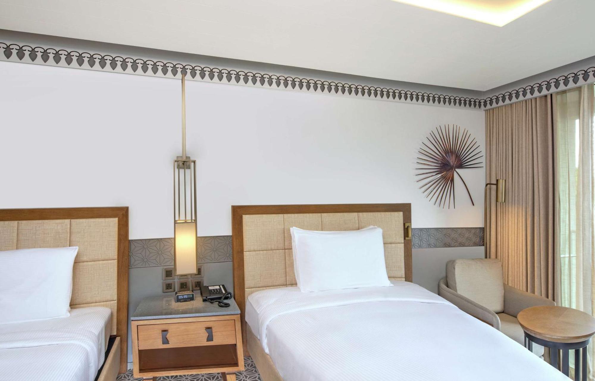 Doubletree By Hilton Goa - Panaji Hotel Kültér fotó